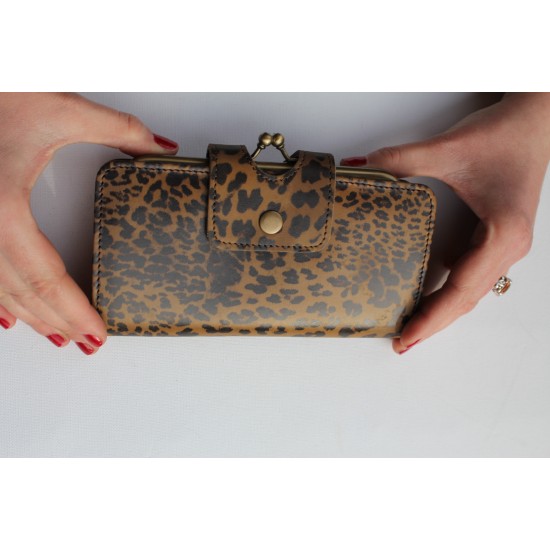Evanna Large Clip Wallet Leopardprint